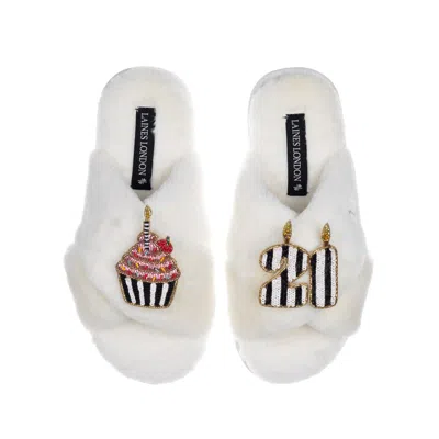 Laines London Women's White Classic Laines Slippers With Stripe 21st Birthday & Cake Brooches - Cream