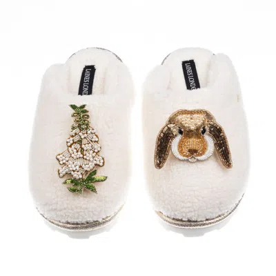 Laines London Women's White / Neutrals Teddy Closed Toe Slippers With Bunny & White Foxglove Brooches - Cream