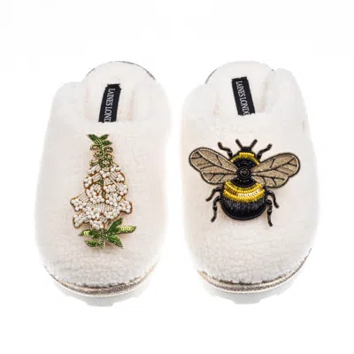 Laines London Women's White / Neutrals Teddy Closed Toe Slippers With Honeybee & White Foxglove Brooches - Cream