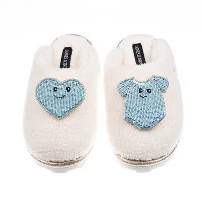 Laines London Women's White / Neutrals Teddy Closed Toe Slippers With Laines Lovables Blue Love & Baby Grow Brooch