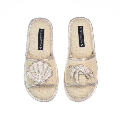 Laines London Women's White Straw Braided Sandals With Beaded Shell & Turtle Brooches - Cream