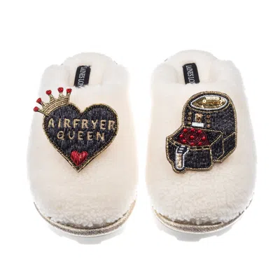 Laines London Women's White Teddy Closed Toe Laines X Juliet Sear Slippers With Airfryer Queen Brooches - Cream