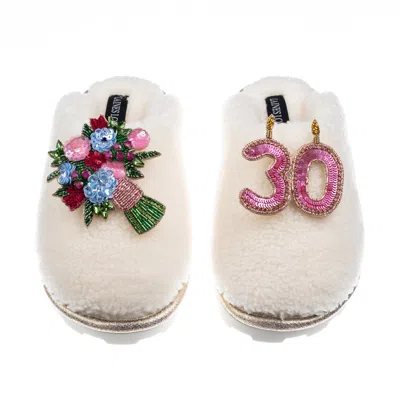Laines London Women's White Teddy Closed Toe Slippers With 30th Birthday & Flowers Brooches - Cream