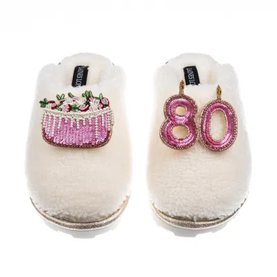 Laines London Women's White Teddy Closed Toe Slippers With 80th Birthday & Cake Brooches - Cream