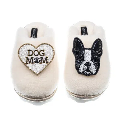 Laines London Women's White Teddy Closed Toe Slippers With Buddy The Boston Terrier & Dog Mum / Mom Brooches - Cre