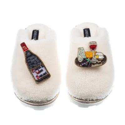 Laines London Women's White Teddy Closed Toe Slippers With Cheese & Wine Brooches - Cream