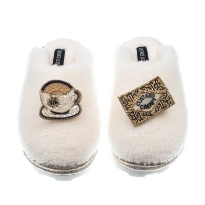 Laines London Women's White Teddy Closed Toe Slippers With Tea & Biscuit Brooches - Cream