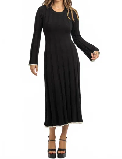 Lalavon Cam Contrast Bow Dress In Black