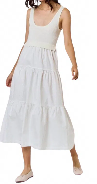 Lalavon Contrast Scoop Neck Tiered Midi Dress In White