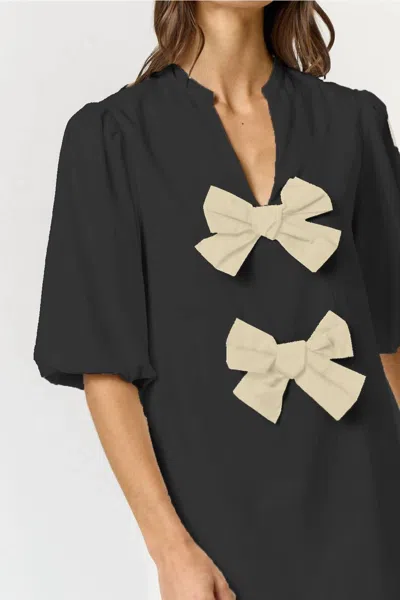 Lalavon Dual Bow Linen Shift Dress In Black
