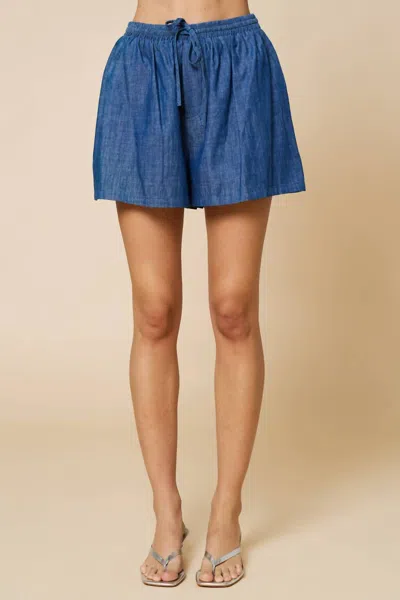Lalavon Elastic Waist Shorts In Denim In Blue