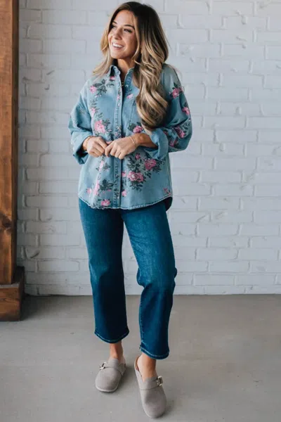 Lalavon Women's Floral Print Top In Denim In Multi