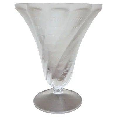 Pre-owned Lalique France, Ice Cream Bowl, 20th Century In White