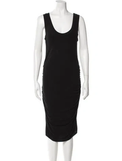 Pre-owned Lamade Scoop Neck Knee-length Dress In Black