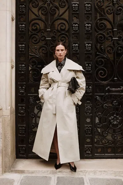 Lamarque Josephine Oversized Trench Coat In Neutral