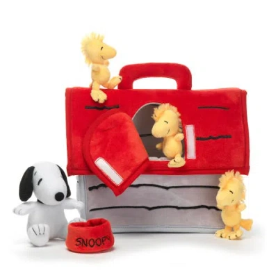 Lambs & Ivy Kids'  Classic Snoopy Interactive Plush Doghouse With 5 Stuffed Animal Toys In Red
