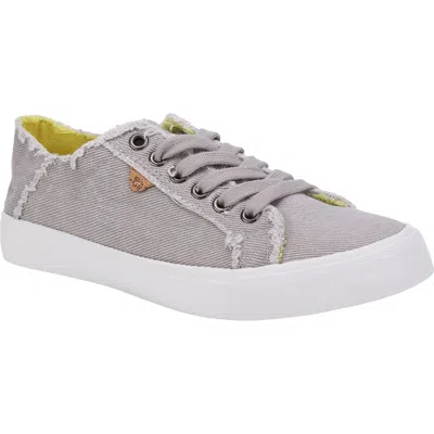 Lamo Vita Ii Sneaker In Gray