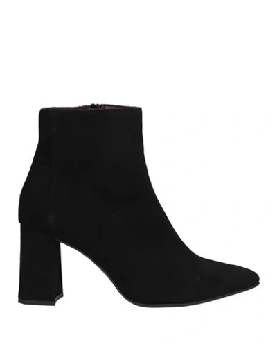 L'amour By Albano Woman Ankle Boots Black Size 10 Leather