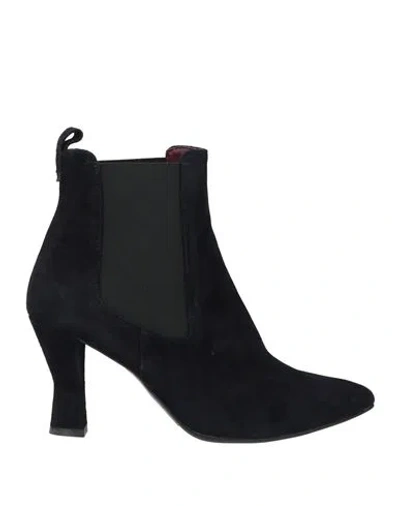 L'amour By Albano Woman Ankle Boots Midnight Blue Size 6 Leather