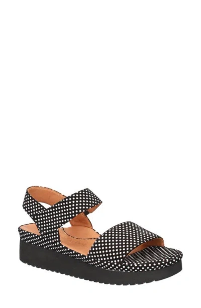 L'amour Des Pieds Abrilla Platform Sandal In Black