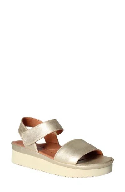 L'amour Des Pieds Abrilla Platform Sandal In Silver