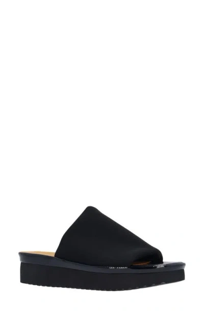 L'amour Des Pieds Azisa Sandal In Black