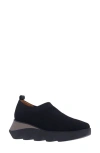 L'amour Des Pieds Havanna Wedge Sneaker In Black