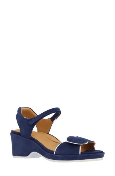 L'amour Des Pieds Marora Wedge Sandal In Navy/white
