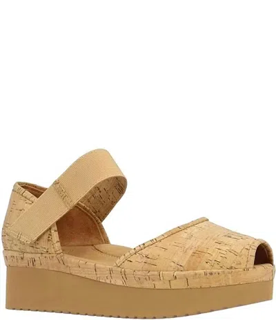 L'amour Des Pieds Women's Amadour Sandals In Natural/gold Cork In Beige