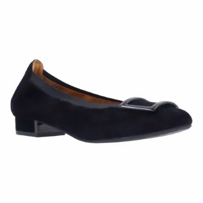 L'amour Des Pieds Women's Floella Pump In Black