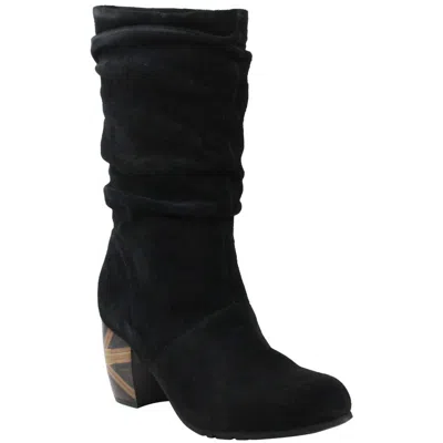 L'AMOUR DES PIEDS WOMEN'S PAMBY BOOT IN BLACK SUEDE