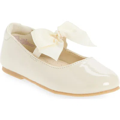 L'amour Kids' Amelia Bow Mary Jane Flat In White