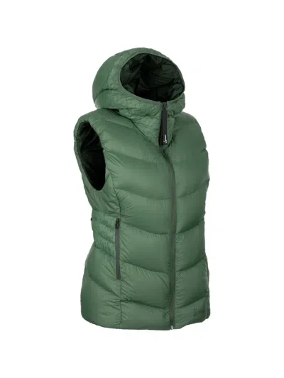 Lamunt Quilted Hooded Gilet In Green
