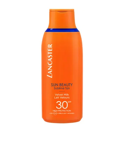 Lancaster Sublime Tan Velvet Milk Spf 30 In White