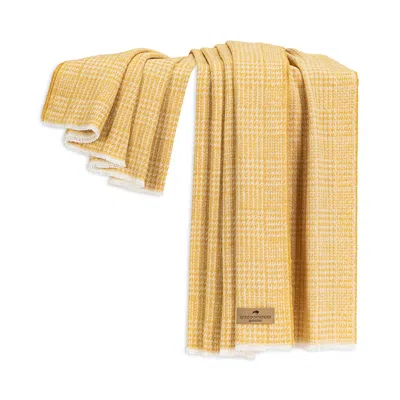 Lands Downunder Sutton Plaid Throw