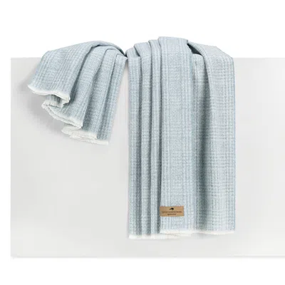Lands Downunder Sutton Plaid Throw