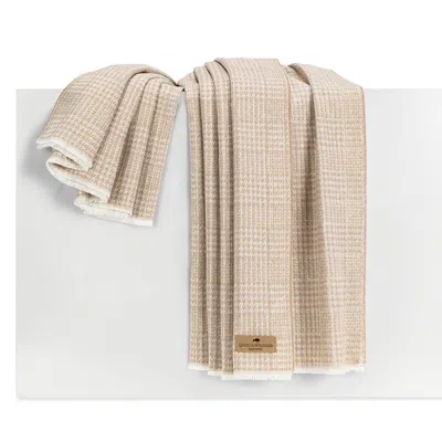 Lands Downunder Sutton Plaid Throw