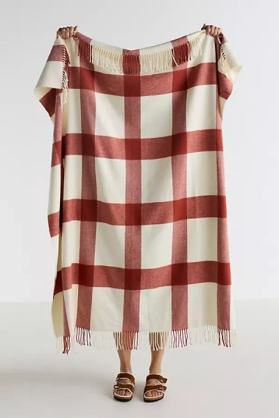 Lands Downunder Wellington Plaid Throw Blanket In Brown