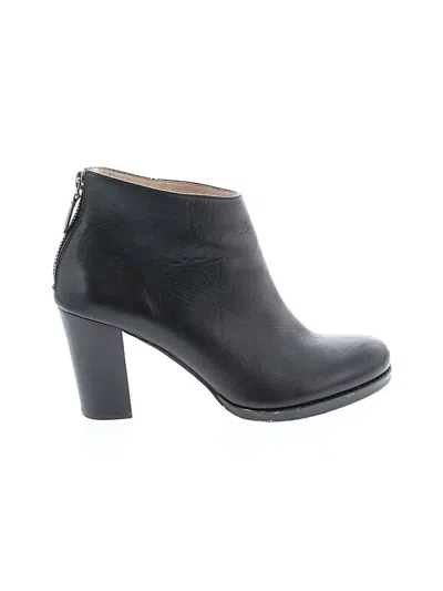 Pre-owned Lands' End Ankle Boots In Black