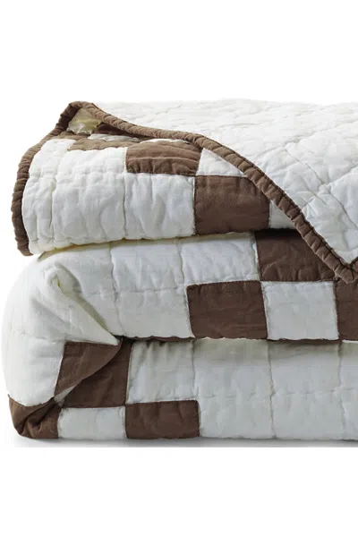 Lands' End Irish Chain Quilt In White