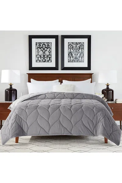 Lands' End Waverly Cozy Reversible Down Alternative Fleece Comforter In Gray