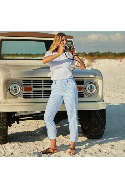 Lands' End Women's Petite Mid Rise Classic Straight Leg Chino Ankle Pants In White