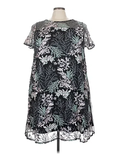 Pre-owned Lane Bryant Casual Dress In Green