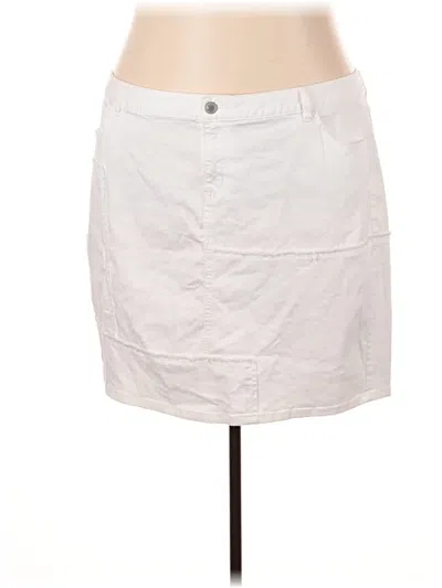 Pre-owned Lane Bryant Casual Skirt In White