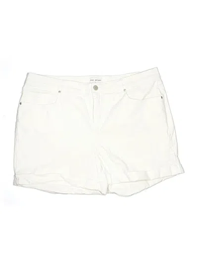 Pre-owned Lane Bryant Denim Shorts In White