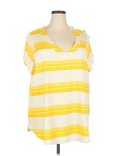 Pre-owned Lane Bryant Short Sleeve T-shirt In Yellow