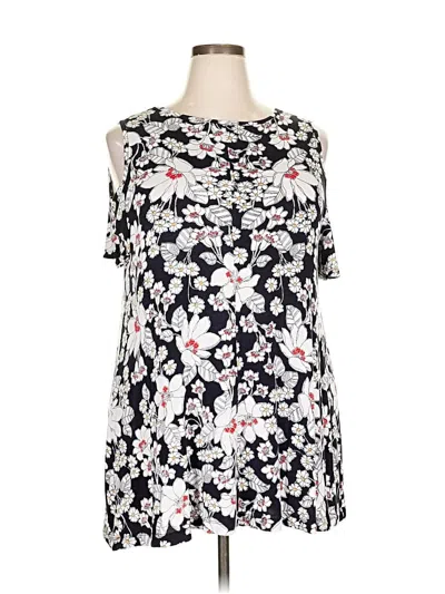 Pre-owned Lane Bryant Sleeveless Blouse In Black