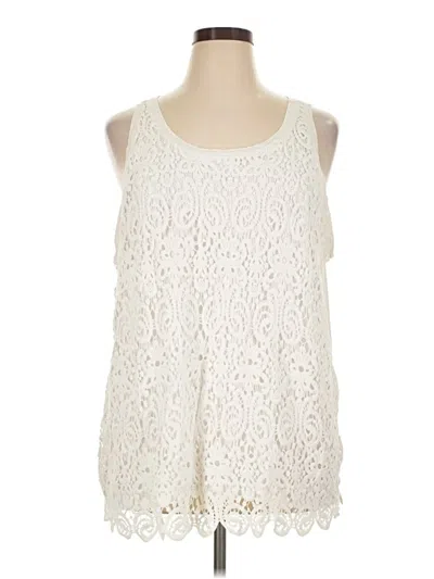 Pre-owned Lane Bryant Sleeveless Blouse In Ivory