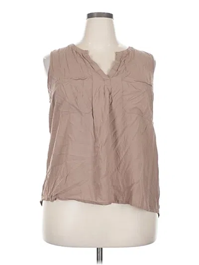 Pre-owned Lane Bryant Sleeveless T-shirt In Brown
