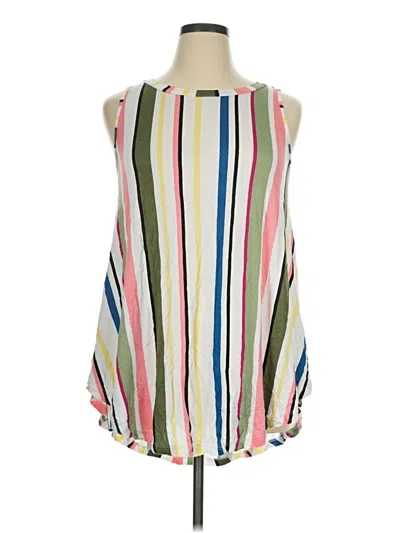 Pre-owned Lane Bryant Sleeveless T-shirt In Ivory
